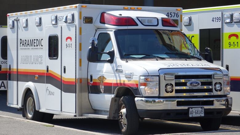 An image of an ambulance.