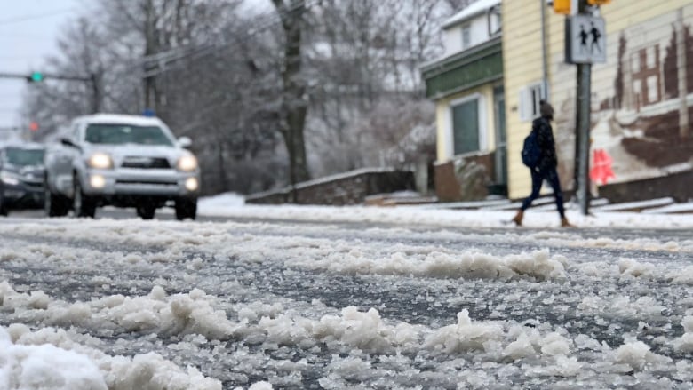 A messy mix of snow, ice pellets and rain is on the way for Sunday.