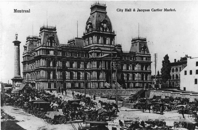 Old photo of city hall building in Montral