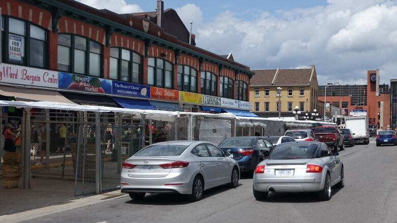 Ottawa Markets is looking into the idea of keeping cars off William Street and ByWard Market Square  the two adjacent streets to the market building  on weekends.