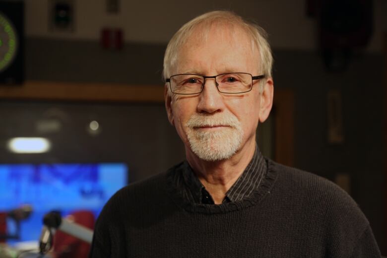 Working as a guard at the Canada-U.S. border could be hazardous to your health, and that has everything to do with air quality, according to a report co-authored by Jim Brophy.