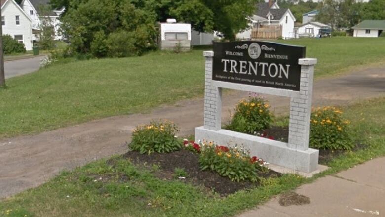 Welcome to Trenton sign.