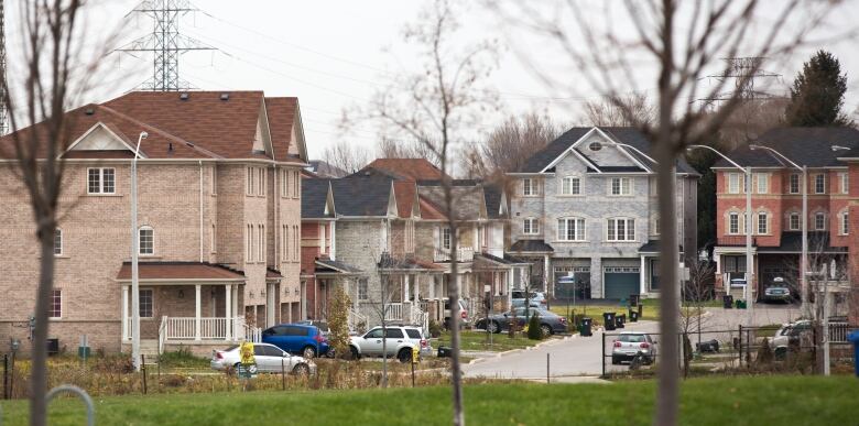 Street of suburban houses in Ontario