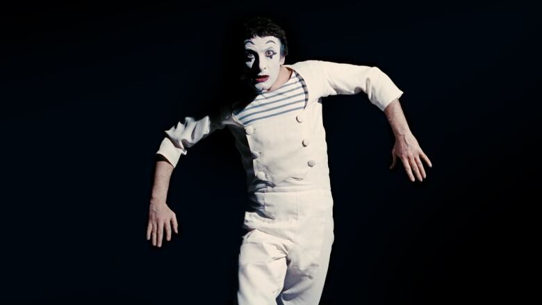 A mime.