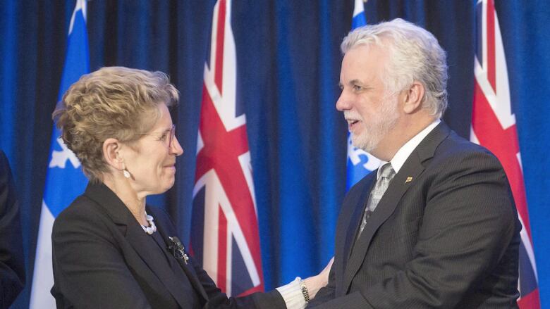 Ontario Premier Kathleen Wynne and Quebec Premier Philippe Couillard