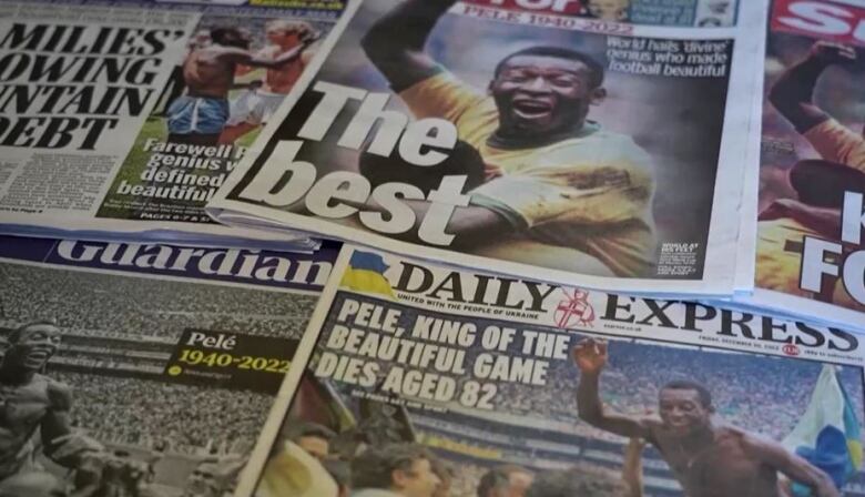 Newspapers honour Pele.