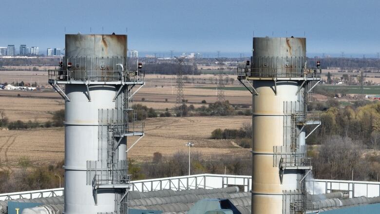 Atura Power - Halton Hills Generating Station, a gas power electricity plant with 2 stacks on 27 Apr 2023.