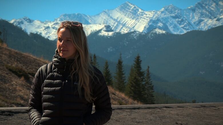 Annie Pumphrey conducted research on Bear Jams as part of her Masters of Natural Resources and Environmental Studies at the University of Northern British Columbia.