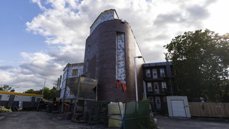 Construction is seen on a new supervised inhalation centre in Montreal, Thursday, Aug. 31, 2023.