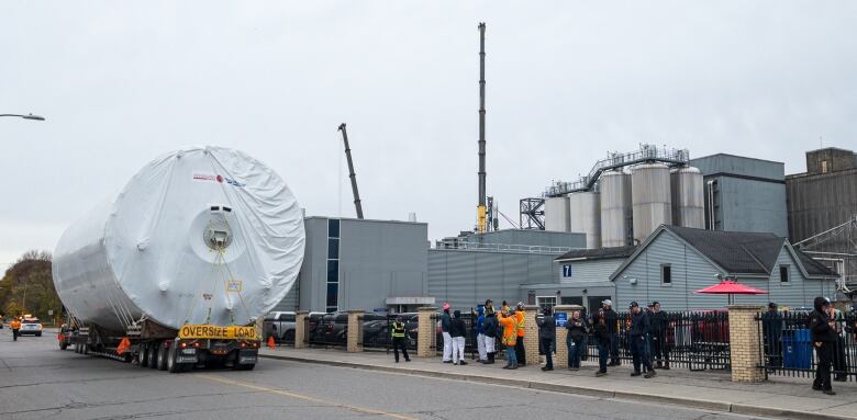 One of four large beer tanks arrives outside of London's Labatt brewery on Nov. 8, 2023. The tanks are part of a $13.5 million expansion at the facility.