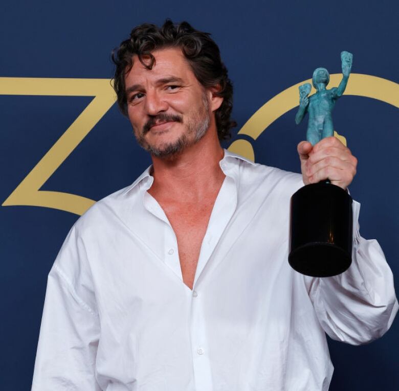 Actor Pedro Pascal.