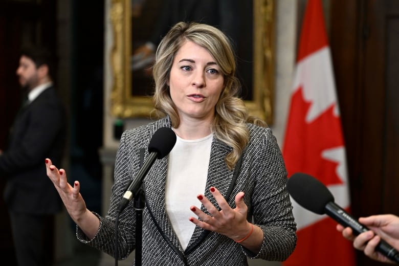 Melanie Joly