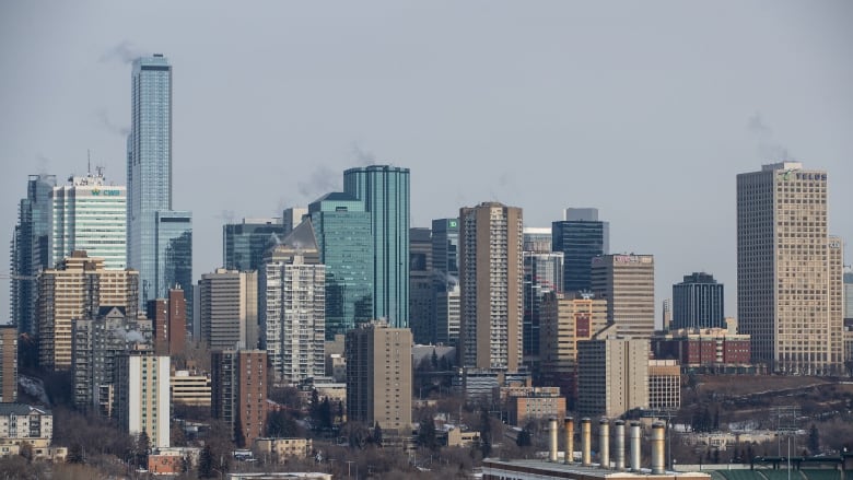 A picture of the Edmonton downtown skyline. 