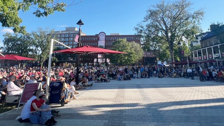 Fredericton crowd at officers' square