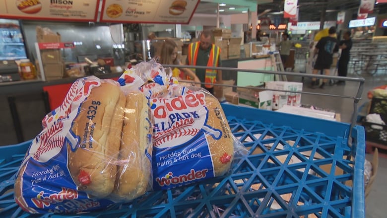 CNE food vendors donation to Second Harvest 2