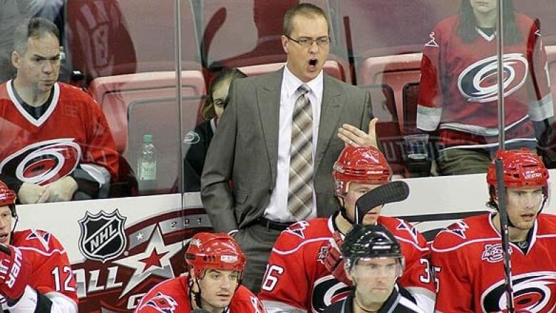 Paul Maurice and the Carolina Hurricanes can leapfrog Atlanta and into eighth place in the East depending on Thursday's results. 