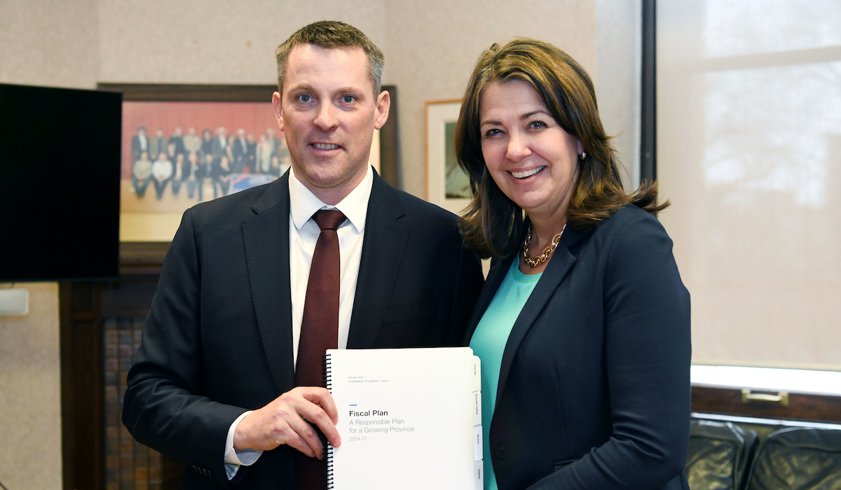 Alberta Cabinet Shakeup: Nixon Takes Finance Helm as Smith Reshapes Top Team