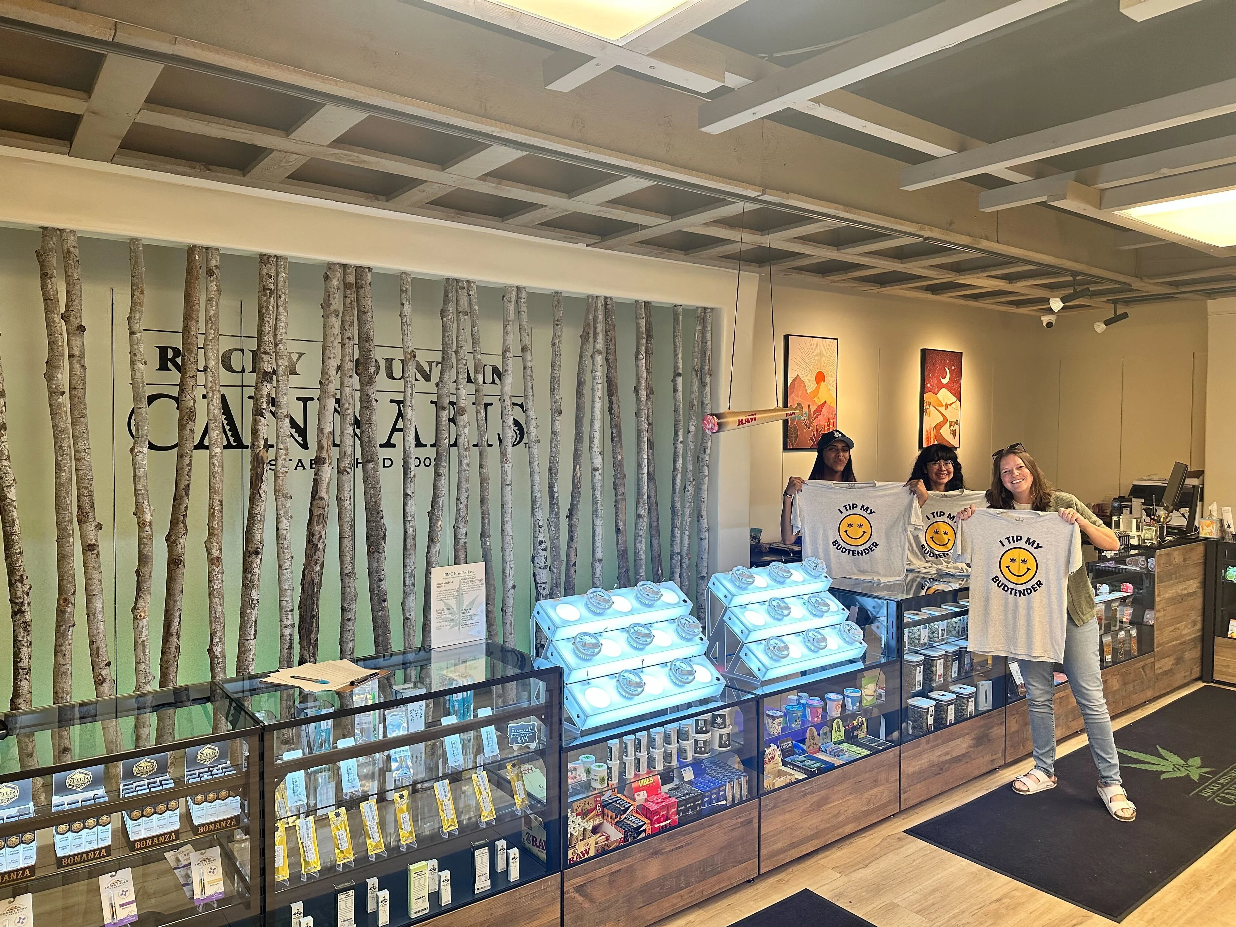 Alberta Cannabis Retailers Bridging the Gap on Health Questions Customers Actually Want Answered