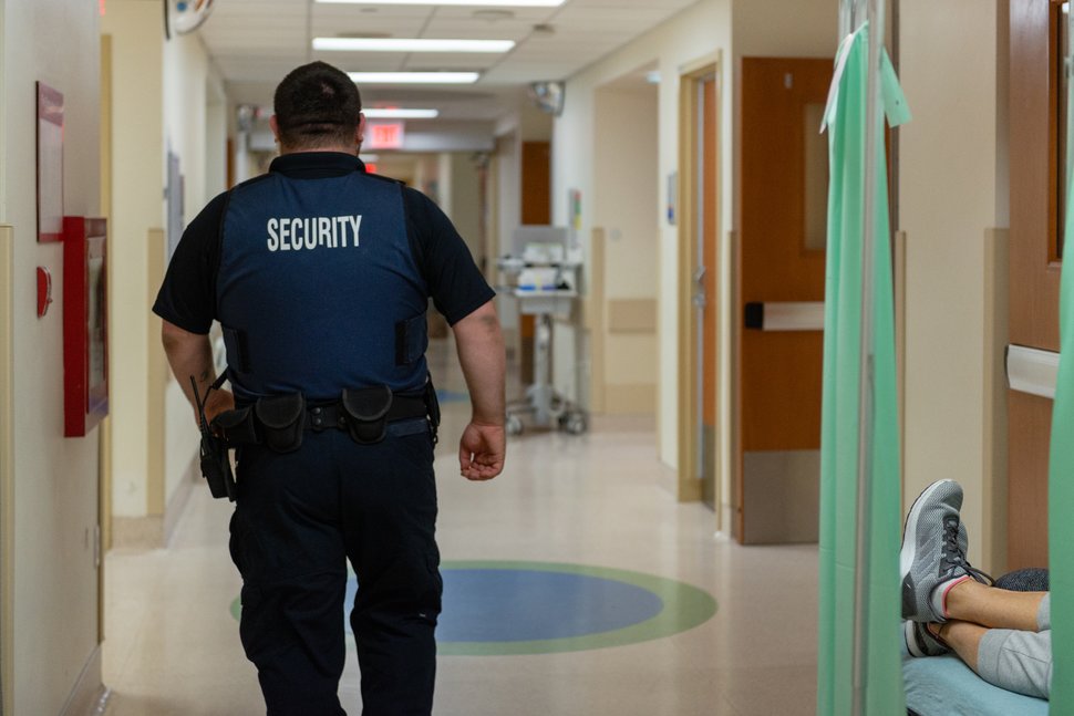 Alberta nurses demand weapons screening at hospitals after Royal Alexandra ER stabbing