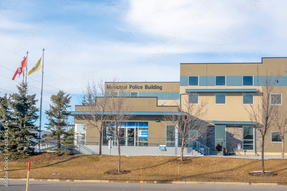 Fatal Custody Case Reveals Critical Gaps in Alberta Police and Paramedic Response