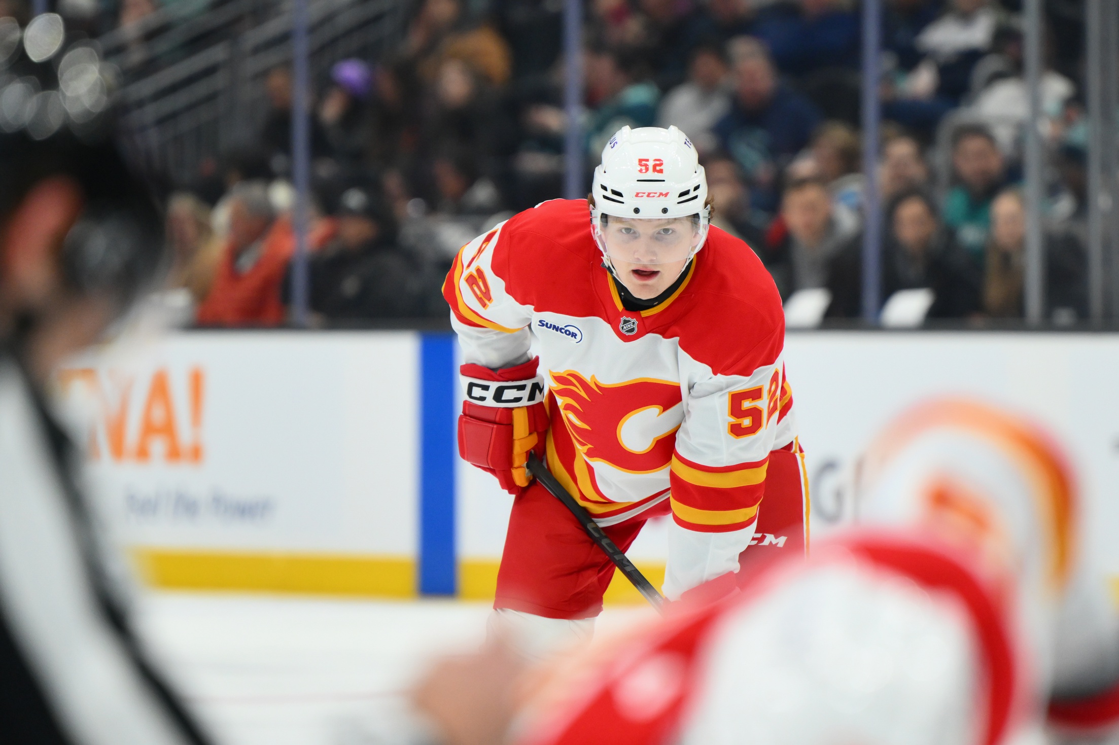 Flames Edge Weegar's Utah Return in Dominant 4-1 Victory at Saddledome