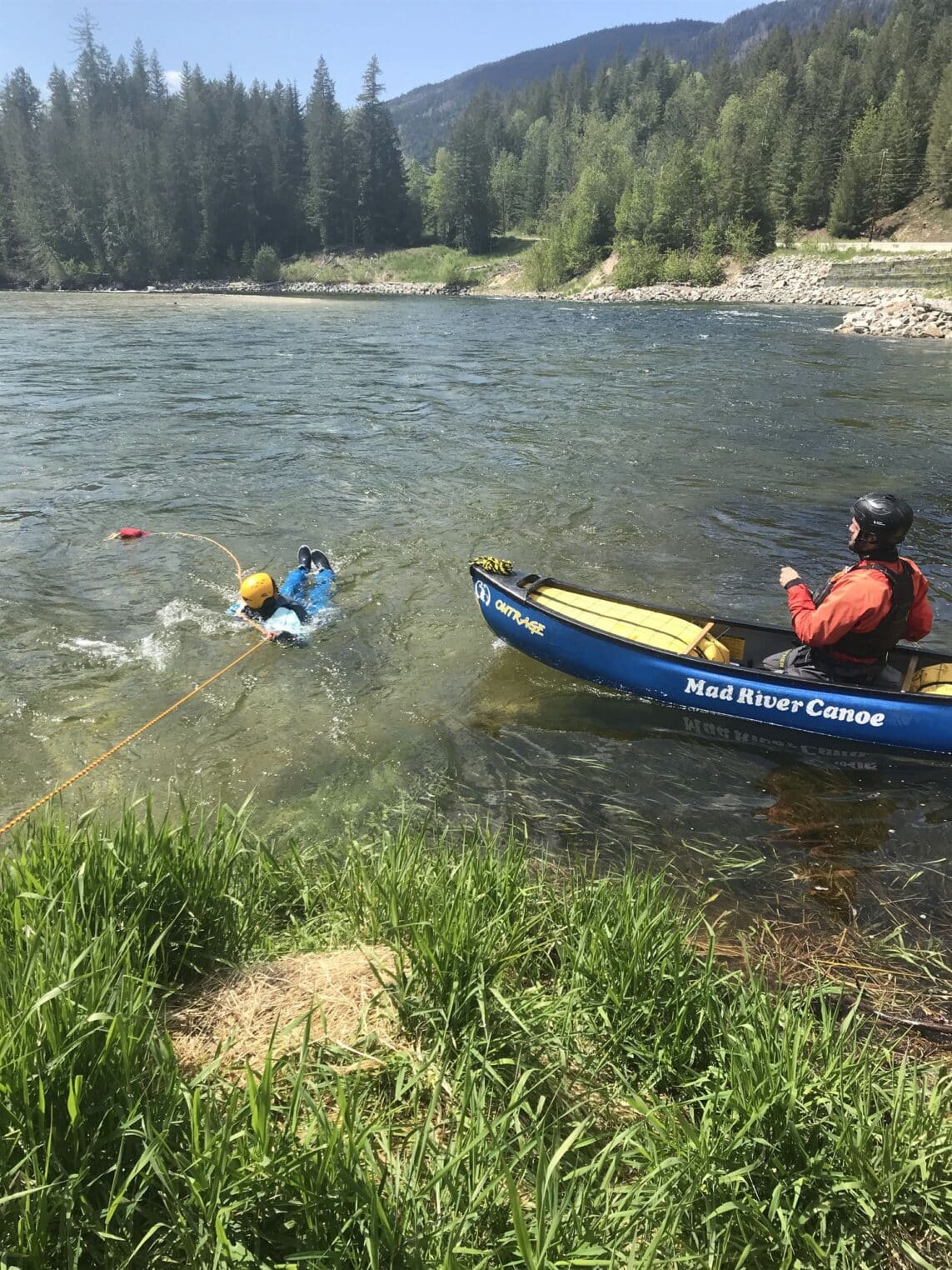 Man Dies After Canoe Capsizes at Closed Ontario Lake; Woman Rescued