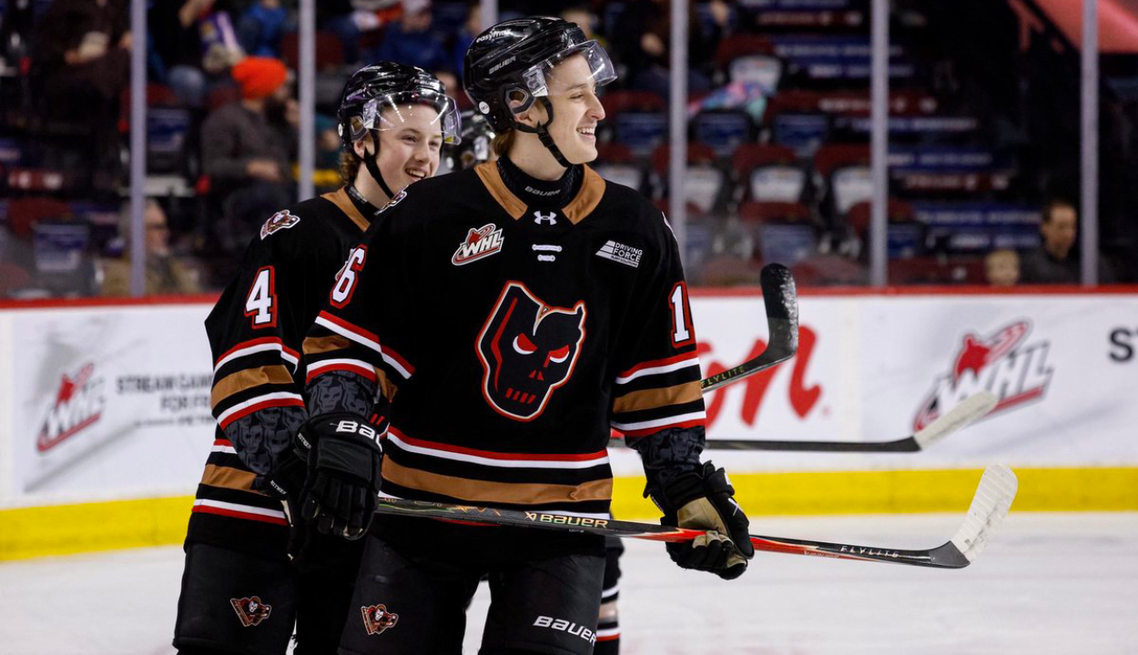 Oilers Could Target Calgary Hitmen Defenceman Ben Macbeath in Upcoming NHL Draft