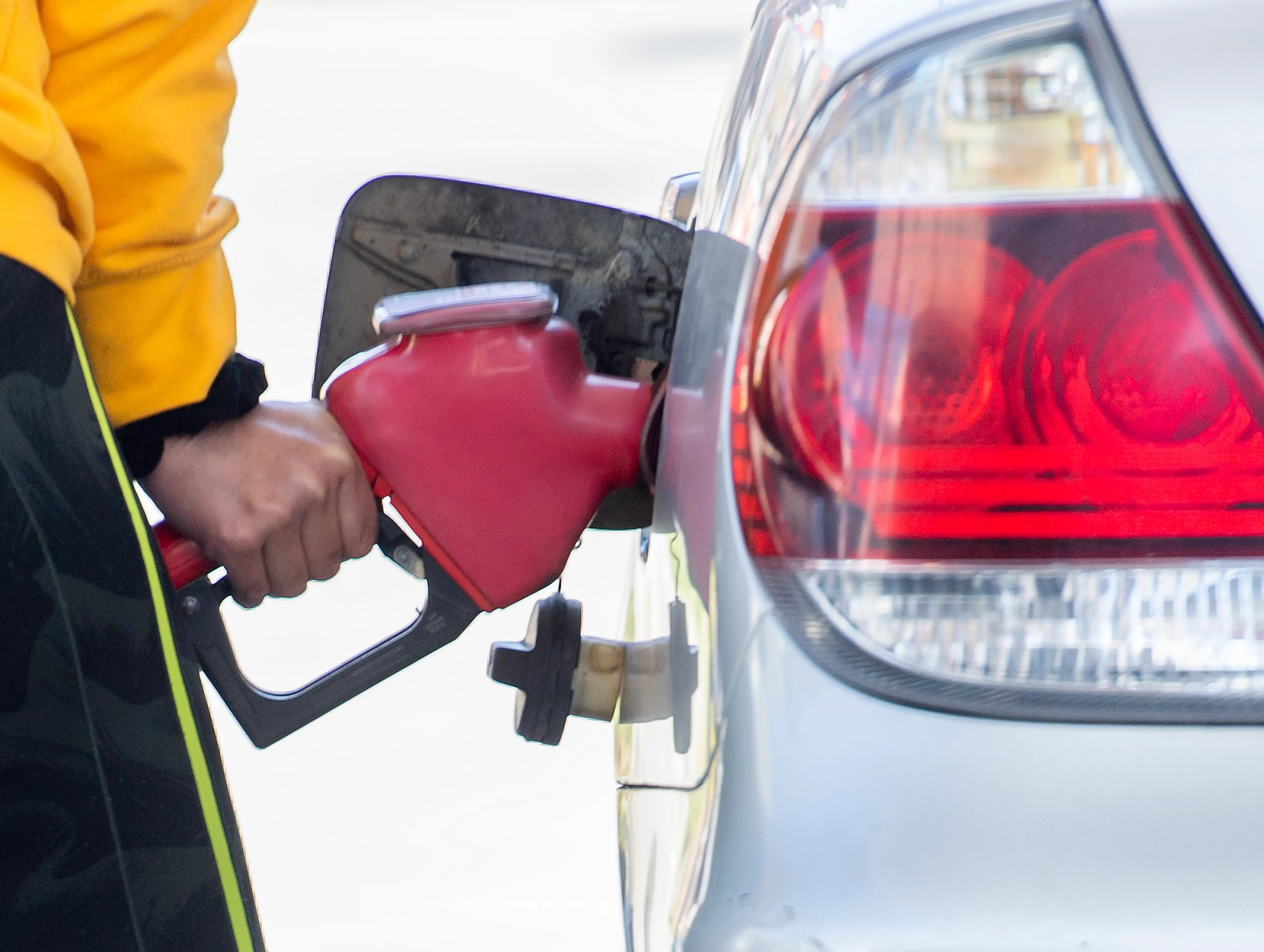 Relief at the Pump: Canadian Gas Prices Drop, But Experts Urge Caution